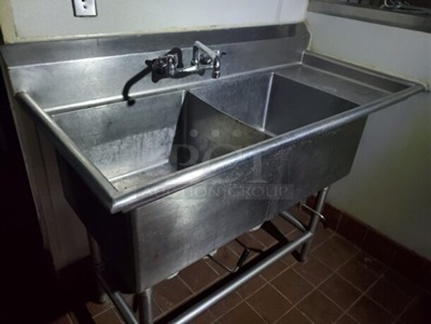 Commercial Stainless Steel 2 Compartment Sink