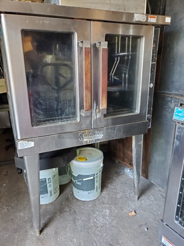 Superior GCO4S Natural Gas Full Size Single Deck Convection Oven W/ Legs (Missing Racks) 