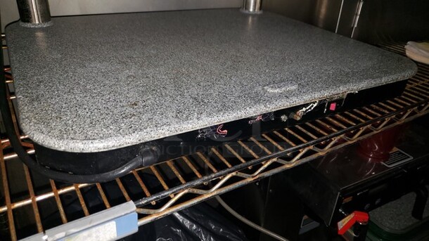 Hatco DCSB400 Carving Station w/ Single Heat Lamp! Missing knob - Image 2 of 3