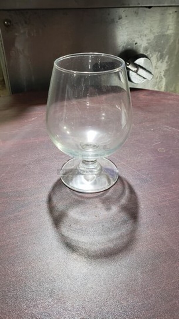 Lot of 11 Glasses