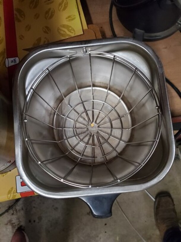 FETCO Stainless Steel Funnel BIDX4 - Image 2 of 3