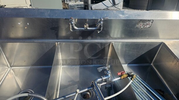 Stainless Steel 3 Compartment Sink - Image 3 of 4