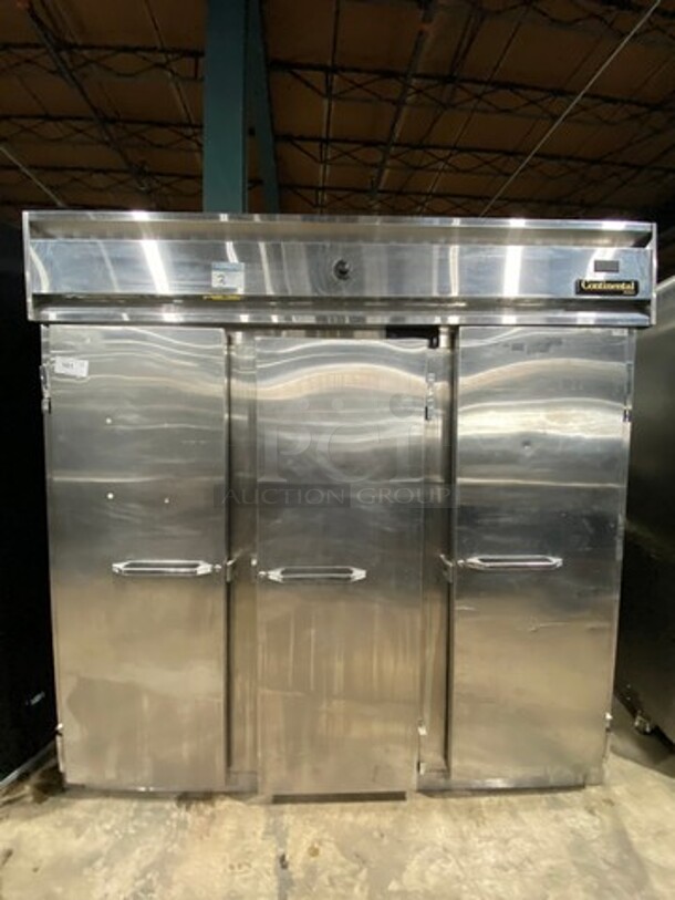 Continental Commercial Reach In Heated Holding Cabinet! All Stainless Steel! Model: DL3WSS 115/208/230V 60HZ 1 Phase - Image 1 of 8