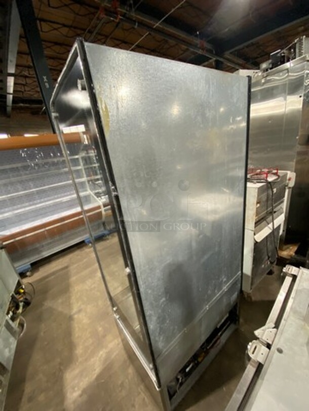 Sifa Commercial Refrigerated Open Grab-N-Go Display Case! With Pull Down Front Cover! Solid Stainless Steel! Model: GAEP6L096N0710 SN: 0403202000 220/240V - Image 4 of 10