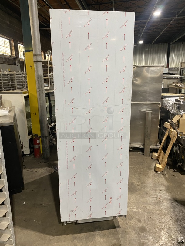 NEW NEVER USED! OUT OF THE BOX! 2016 Ciam Commercial Refrigerated Open Grab-N-Go Display Case! Solid Stainless Steel! MISSING BOTTOM FRONT COVER! Model: MURSTDL6FL15 SN: SN230416 220V 60HZ 1 Phase - Image 3 of 9