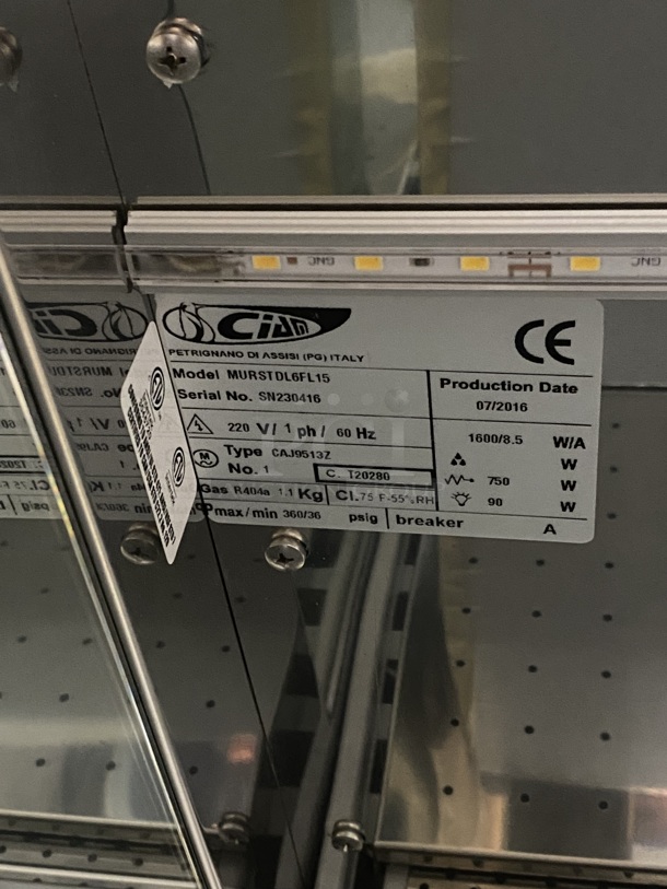 NEW NEVER USED! OUT OF THE BOX! 2016 Ciam Commercial Refrigerated Open Grab-N-Go Display Case! Solid Stainless Steel! MISSING BOTTOM FRONT COVER! Model: MURSTDL6FL15 SN: SN230416 220V 60HZ 1 Phase - Image 6 of 9