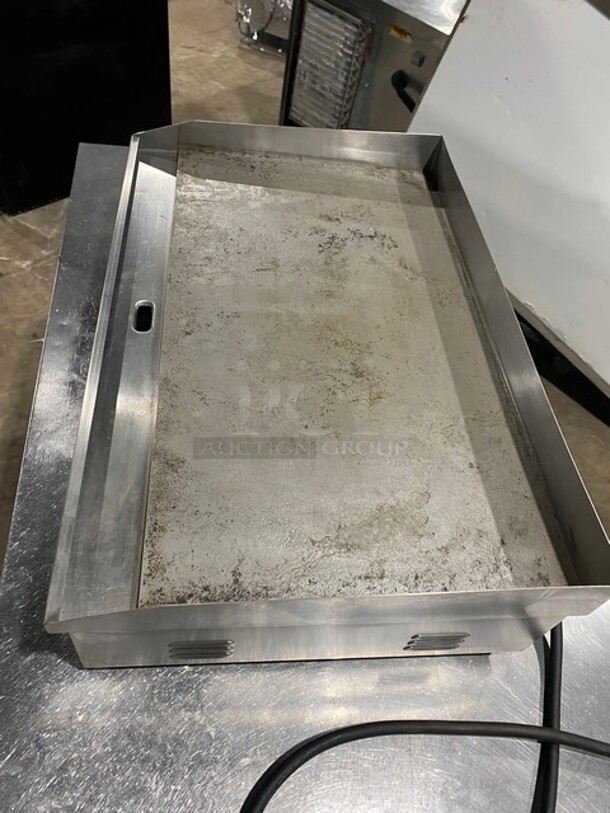 Vevor Commercial Countertop Electric Flat Griddle! With Back & Side Splashes! All Stainless Steel! Serial 230509507723! 110-120V! - Image 6 of 9