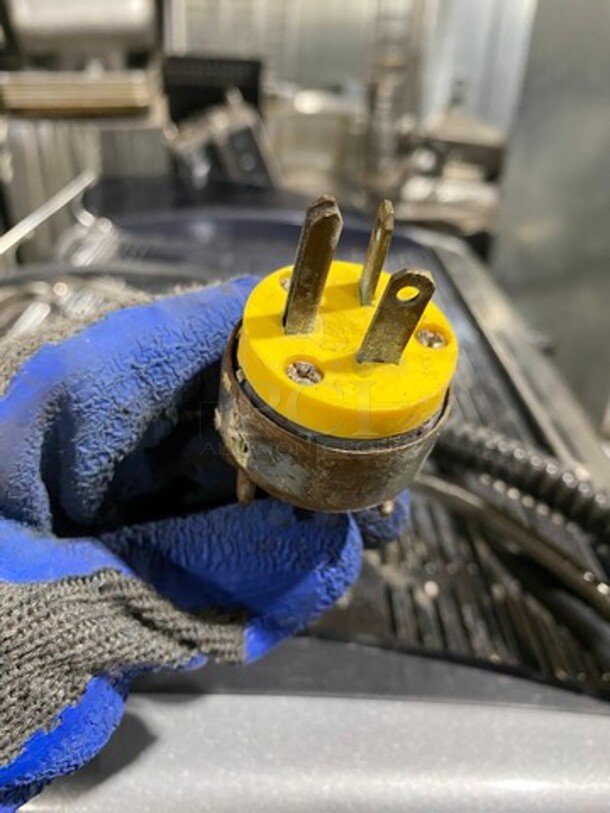 La Spaziale Commercial Countertop Espresso Machine! All Stainless Steel! On Small Legs! - Image 8 of 8