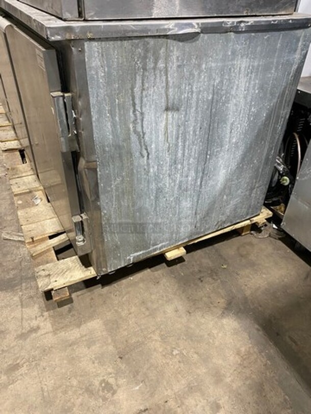 Leader Commercial 4 Door Lowboy/ Work Top Cooler! All Stainless Steel! Model: HBK57D SN: PZ08M1003 115V 60HZ 1 Phase - Image 2 of 10