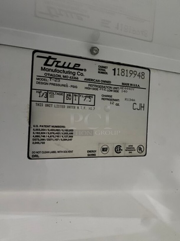 True Commercial Single Door Reach In Refrigerator! With Poly Coated Racks! Solid Stainless Steel! On Casters! Model: T23 SN: 11819948 115V 60HZ 1 Phase - Image 6 of 11