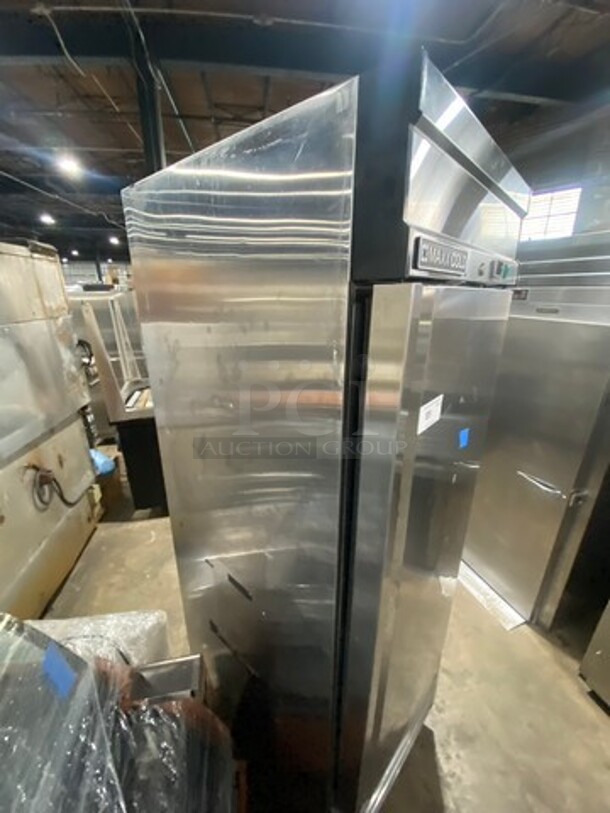 COOL! Maxx Cold Commercial Single Door Reach In Freezer! All Stainless Steel! On Casters! Model: MXSF23FD SN: 170421623 115V 60HZ 1 Phase - Image 2 of 10
