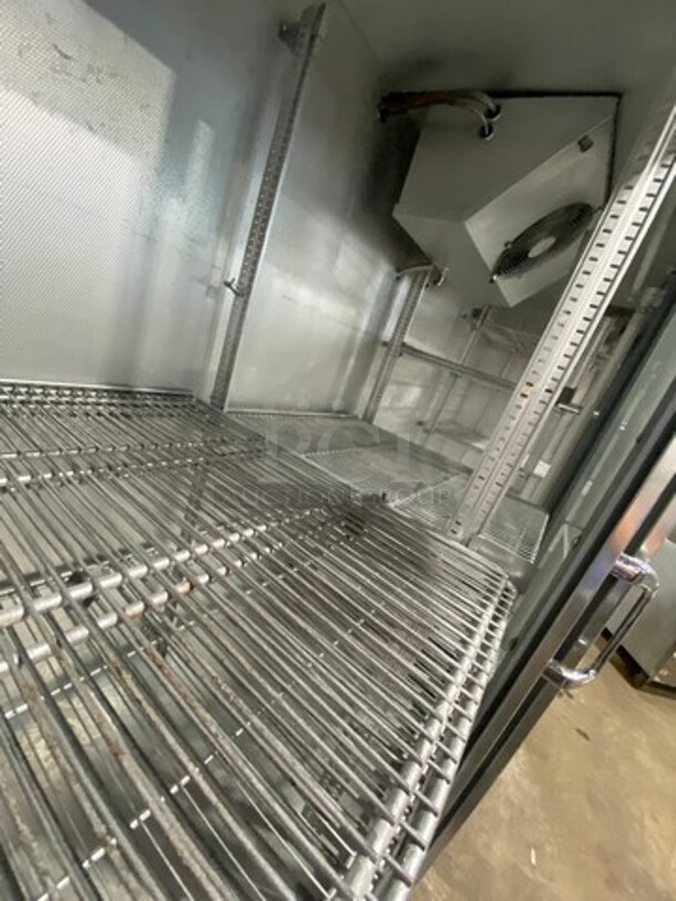 COOL! World Commercial 4 Door Reach In Cooler Merchandiser! With View Through Doors! Poly Coated Racks! All Stainless Steel Body! Model: RW100SC 115V 60HZ 1 Phase - Image 5 of 6