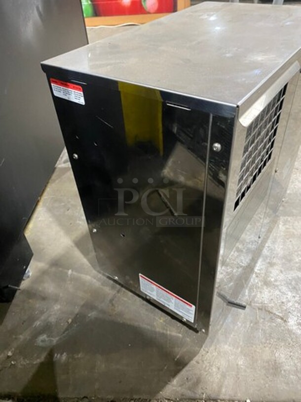 Natura Commercial Countertop 3 Tap Beverage Cooler/ Dispenser! With Drip Tray! All Stainless Steel! Model: NWSB3REF SN: 1433001014 115V - Image 4 of 7