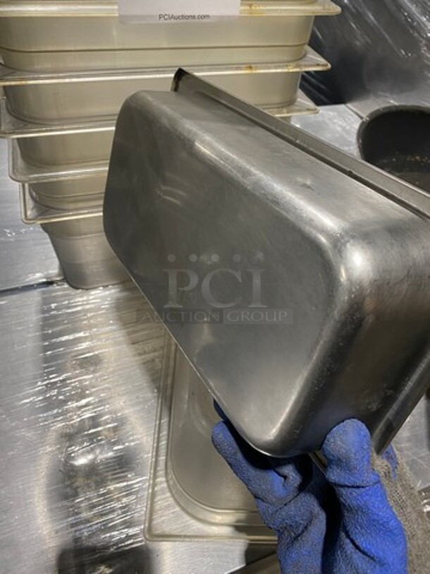 MISCELLANEOUS! Commercial Steam Table/ Prep Table Food Pans! Cambro Clear Poly Food Containers! 9x Your Bid! - Image 10 of 11