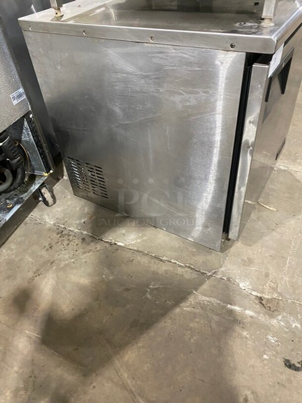 Everest Commercial Single Door Lowboy/ Worktop Cooler! All Stainless Steel! Model: ETBR1 SN: BTBR112100008 115V 60HZ 1 Phase - Image 3 of 8