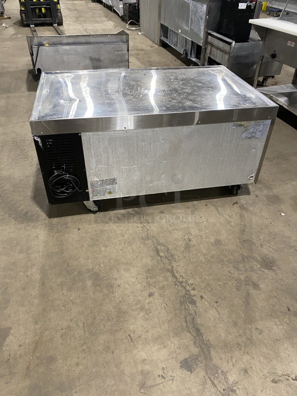 All Stainless Steel Commercial 2 Drawer Refrigerated Chef Base Cooler! On Casters!   115V 1Phase!  - Image 4 of 8