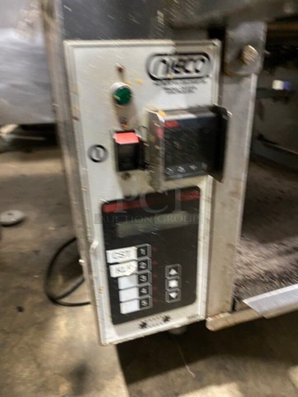 SWEET! LATE MODEL! 2019 Nieco Commercial Countertop Natural Gas Powered Automatic Broiler! With Conveyor Belt! All Stainless Steel! On Small Legs! Model: JF62GCR SN: 93451769 120V 50/60HZ 1 Phase - Image 6 of 10