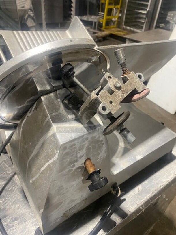 Commercial Countertop Deli/ Meat Slicer! All Stainless Steel! - Image 4 of 8
