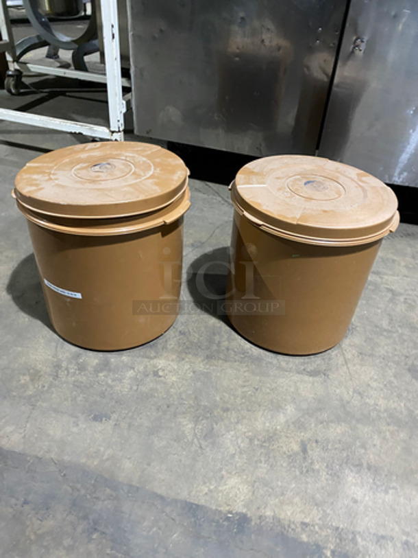 2 Poly Storage Buckets! With Lids!