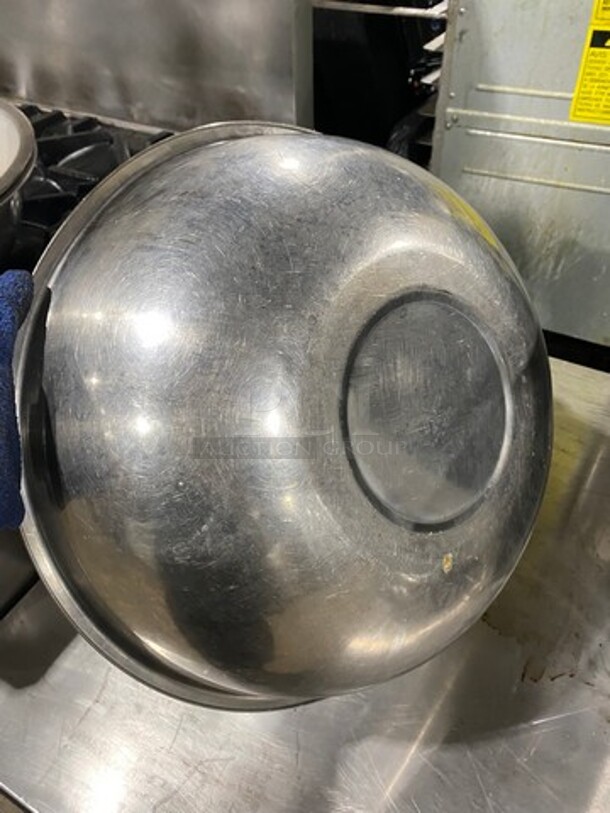 Stainless Steel Mixing Bowls! 3x Your Bid! - Image 3 of 3
