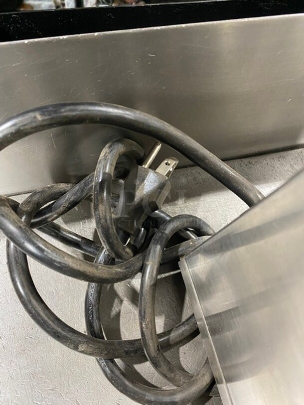 Bunn Commercial Countertop Dual Coffee Bean Grinder Machine! Stainless Steel Body! Model: MHG SN: MHG0017860 120V 60HZ 1 Phase - Image 8 of 8