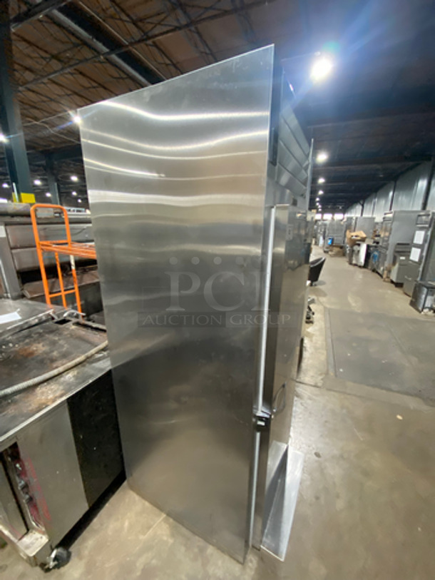 NICE! Traulsen Commercial Single Door Reach In Refrigerator! Solid Stainless Steel! Model: RRI132LRIFHS SN: T988680G00! Not Tested!  115V 60HZ 1 Phase - Image 3 of 9