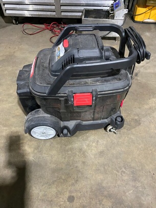 Shop Vac Wet/ Dry Vacuum Cleaner! - Image 3 of 8