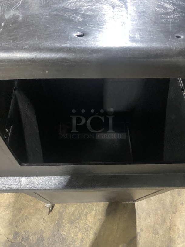 Continental Poly Heavy-duty Garbage Dumpster! On casters! - Image 4 of 5