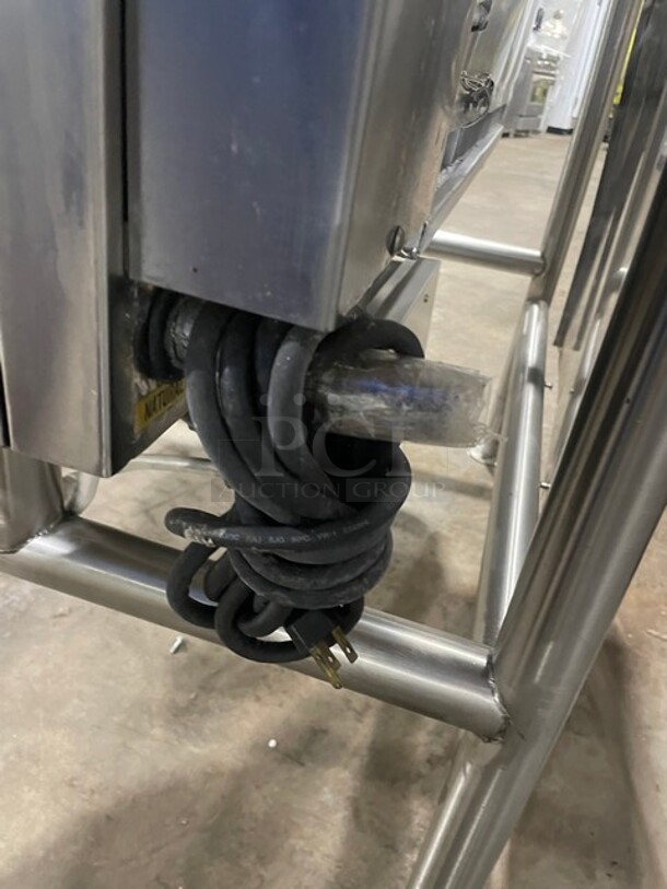 WOW! Groen Natural Gas Powered ECLIPSE SERIES Tilted Braising Pan/Tilt Skillet! All Stainless Steel! Thermostatic Controlled! On Legs! Model: BPM-40G SN: J149076-1-4! Working When Removed!  - Image 8 of 8