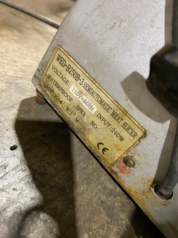 Commercial Countertop Deli/ Meat Slicer! All Stainless Steel! - Image 7 of 8