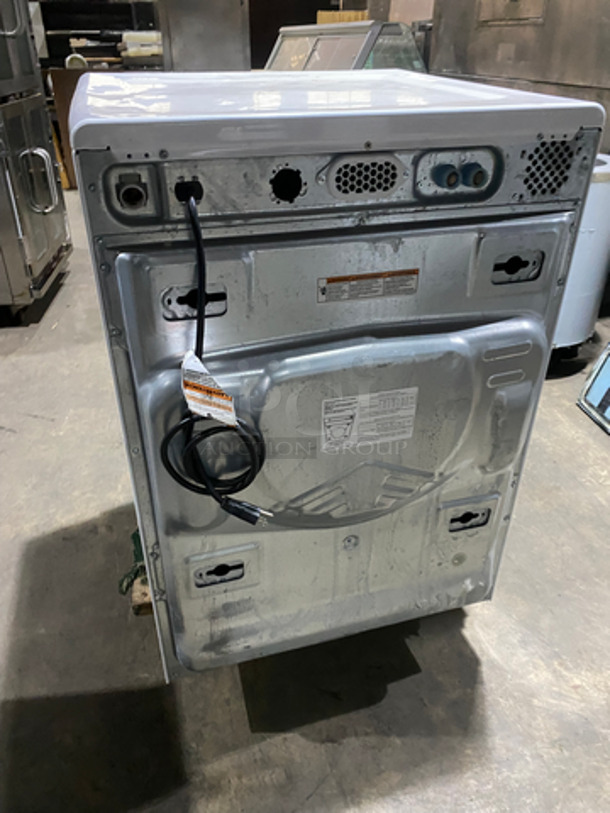 White Whirlpool Duet Washer! Front Load! With Many Washer Settings! Model: WFW8740DW1 SN: C62251561! Working! - Image 3 of 11