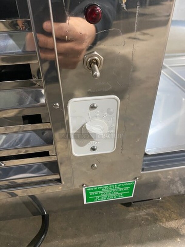 LATE MODEL! 2019 Diamond Commercial Countertop Refrigerated Sushi Display Case Merchandiser! With Curved Glass! Stainless Steel Body! On Small Legs! Model: GVRB160 SN: 12007 110V - Image 8 of 10