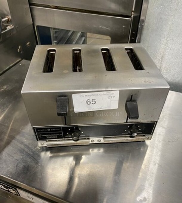 General Electric Commercial Countertop 4 Slot Toaster! Model: ET25 208V - Image 1 of 6
