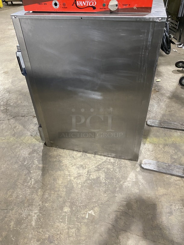  Alto Shaam 750-TH/III Stainless Steel Commercial Cook N Hold Oven on Commercial Casters! MODEL:1000-TH/lll 208 Volts, 1 Phase. - Image 3 of 8
