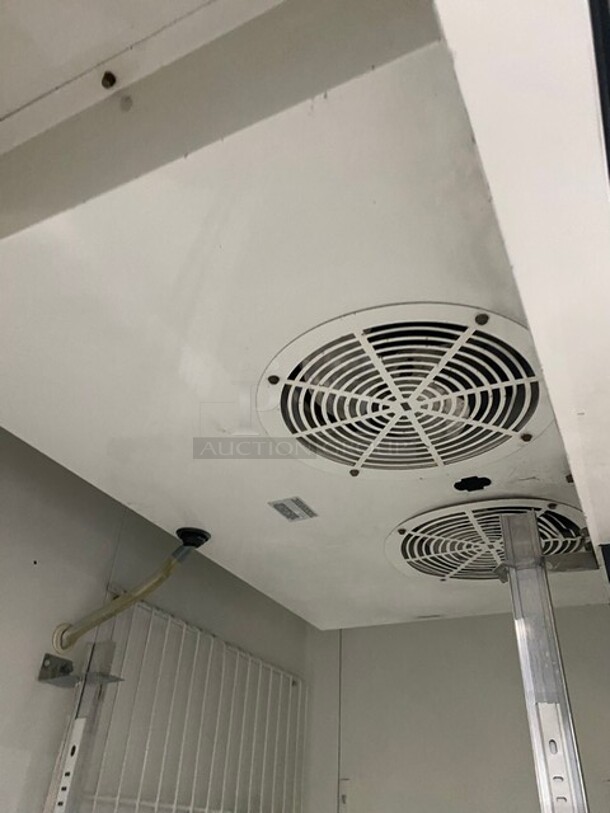 True Commercial 2 Door Reach In Freezer! All Stainless Steel! On Casters! Model: T49F SN: 14214827 115V 60HZ 1 Phase - Image 6 of 8