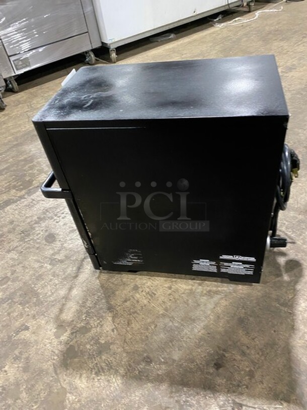 Nice! LATE MODEL 2022! MERRYCHEF Countertop Rapid Cook Turbo Oven! Electric Powered! Model: Eikone2S SN:220721309124! 208/240V 1 Phase! - Image 3 of 8