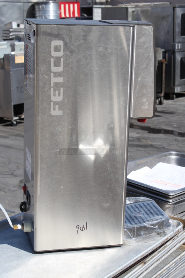 SCRATCH & DENT! Fetco 344HWD210521 5 Gallon Hot Water Dispenser with Push-Button Controls. S/N: 21052151235689 - Image 4 of 6