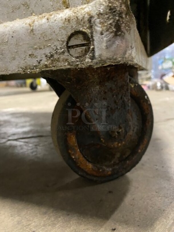 Wear Ever Commercial Warmer/ Proofer Cabinet! Holds Full Size Trays! All Stainless Steel! Model: 5950 - Image 7 of 7