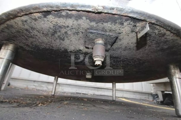Chester-Jensen Batch Stainless Steel Commercial Floor Style 500 Gallon Jacketed Mix Tank w/ Hinge Lid. - Image 10 of 12