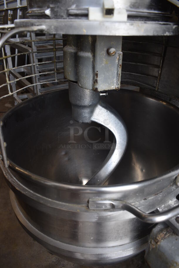 Hobart Legacy Model HL662 Metal Commercial 60 Quart Planetary Dough Mixer w/ Stainless Steel Mixing Bowl, Bowl Guard and Dough Hook Attachment. 200-240 Volts, 1/3 Phase. 29x39x62   - Image 5 of 10