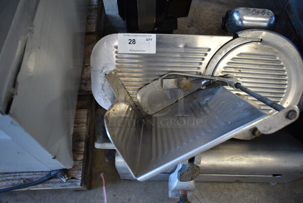 Globe Stainless Steel Commercial Countertop Automatic Meat Slicer w/ Blade Sharpener. 115 Volts, 1 Phase. Tested and Working! - Image 2 of 8