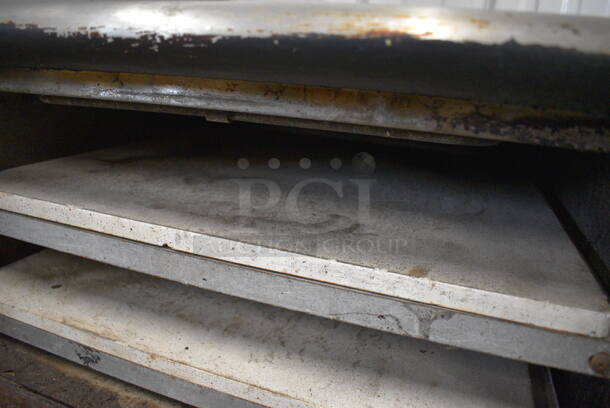 Cecilware Stainless Steel Commercial Countertop Electric Powered Pizza Oven w/ Cooking Stones. 208 Volts, 1 Phase. 26x28x22 - Image 5 of 7