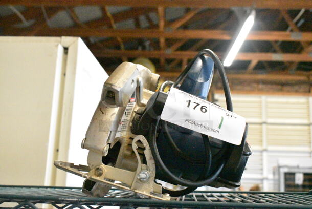 Ryobi CSB133L 7-1/4" Saw. 120 Volts, 1 Phase. Tested and Working! - Image 2 of 6