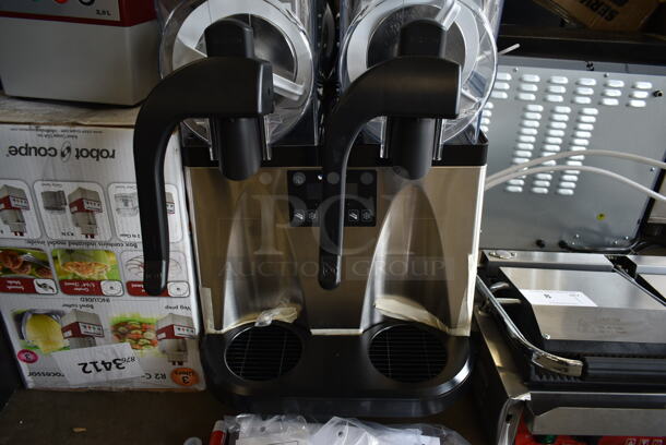 BRAND NEW SCRATCH AND DENT! 2022 Bunn ULTRA-2 Stainless Steel Commercial Countertop 2 Hopper Slushie Machine. 115 Volts, 1 Phase. Tested and Working! - Image 3 of 8
