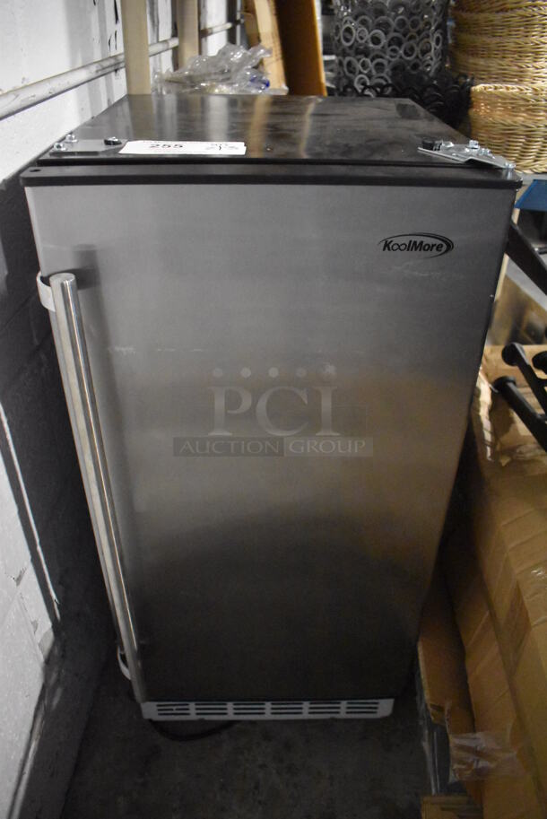 BRAND NEW SCRATCH AND DENT! KoolMore BIM75-BS Stainless Steel Commercial Self Contained Undercounter Ice Machine. 115 Volts, 1 Phase. 15x17.5x33
