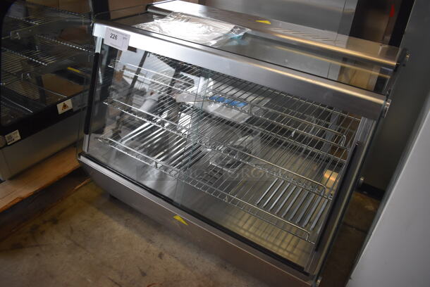 BRAND NEW! ServIt 423HDM36SA Self / Full Service 3 Shelf Countertop Heated Display Case Merchandiser with Sliding Doors. 120 Volts, 1 Phase. 34x24x28. Tested and Working! - Image 3 of 8