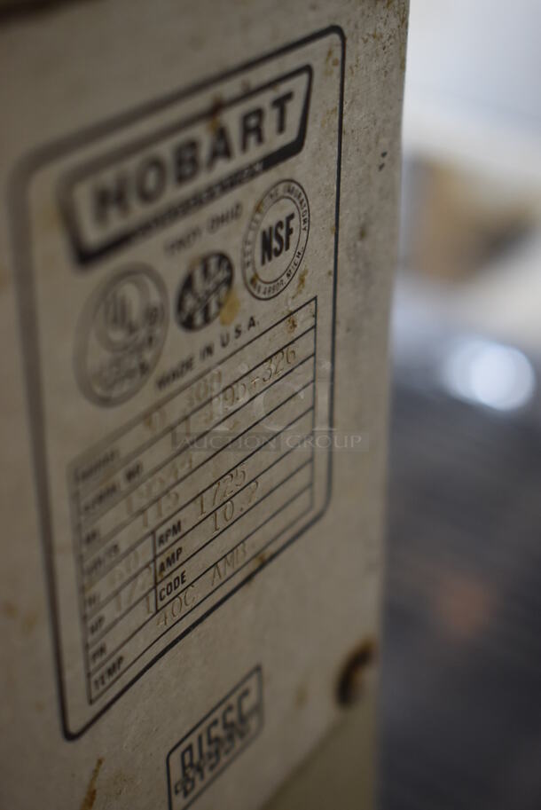 Hobart D300 Metal Commercial Floor Style 30 Quart Planetary Dough Mixer. 115 Volts, 1 Phase. 20x22x45. Tested and Working! - Image 6 of 7