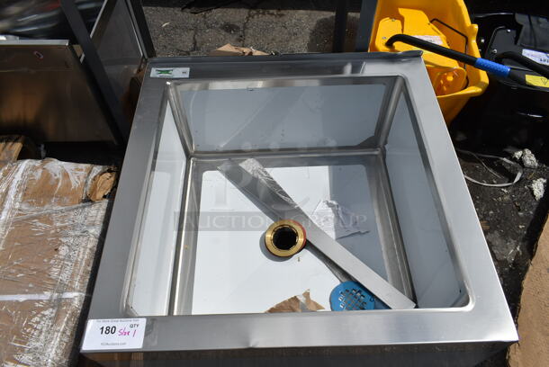 BRAND NEW SCRATCH AND DENT! Regency 600SM242412 Stainless Steel Commercial 16-Gauge Stainless Steel One Compartment Floor Mop Sink - 24" x 24" x 12" Bowl - Image 2 of 5