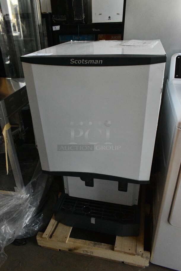 BRAND NEW SCRATCH AND DENT! 2024 Scotsman HID540A-1A Stainless Steel Meridian Countertop Ice Machine and Water Dispenser - 40 lb. Bin Storage. 115 Volts, 1 Phase.  - Image 2 of 10