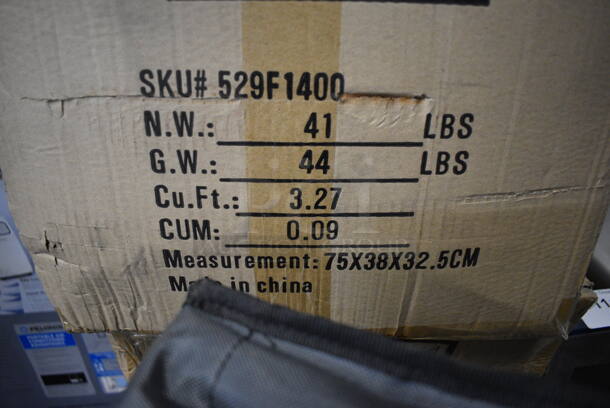 6 BRAND NEW IN BOX! Rubbermaid 529F1400 Gray Insulated Front Load Food Carrying Catering Bags. 18x25x28. 6 Times Your Bid! - Image 5 of 5